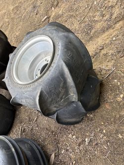 Paddle Tires Great Condition