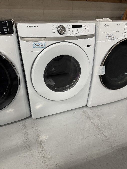 White 7.3 Cubic Feet Electric Dryer NEW