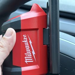 Milwaukee M12 Rover Light 