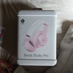 Beats Studio Pro soft Pink Color 