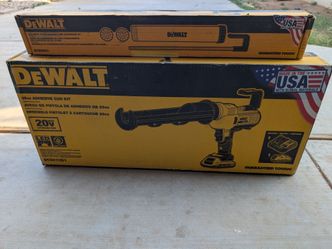 DeWalt 20v Caulk Gun! Make Offer!