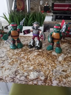 Ninjas Turtles  5dll Each 