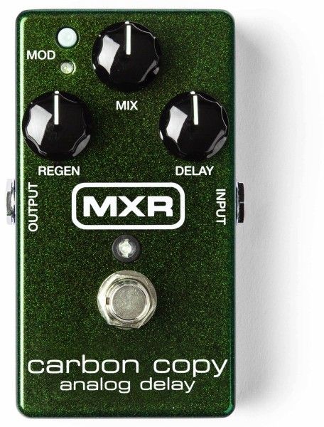 MXR Carbon Copy Analog Delay pedal