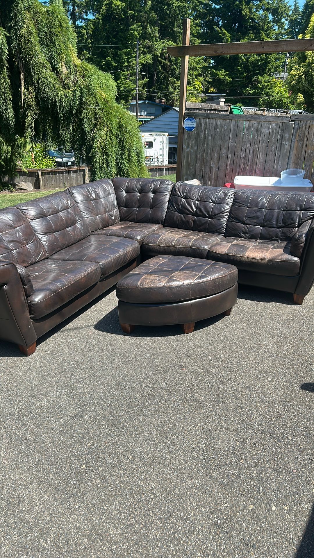FREE Leather Sectional Couch in Shoreline