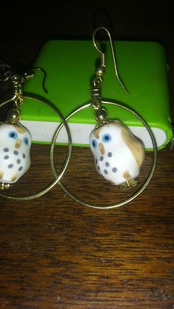 Vintage hand painted porcelin owl earrings