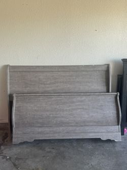 Queen Bed