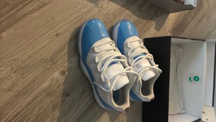 Jordan 11s size 8.5