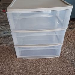 3 plastic storage drawers asking $30 cash brand new clean must pick up Broadway and apache buckeye az