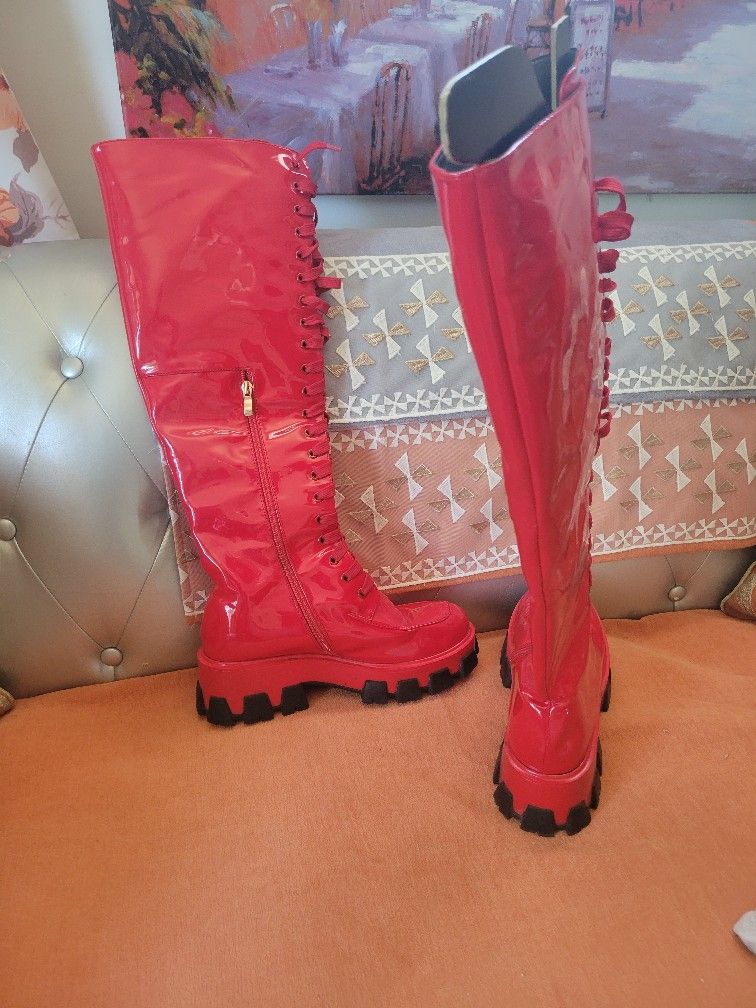 Womens High Fashion Red Boots