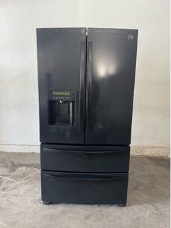 Kenmore four doors refrigerator