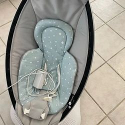 4Moms MamaRoo Multi-Motion Baby Swing