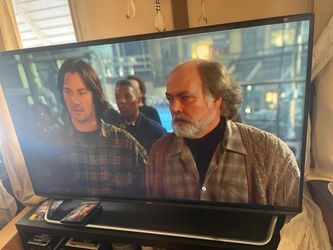65 in smart  tv