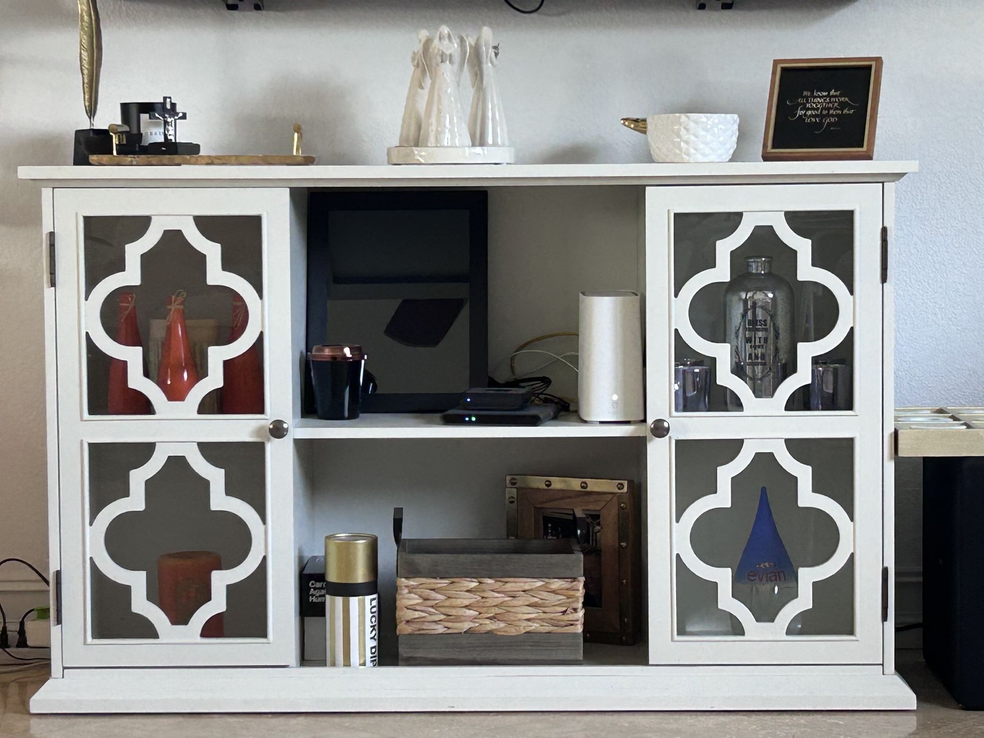 TV Cabinet With Glass And Shelves