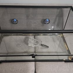 20 Gal Glass Door Terrarium  With Metal Top
