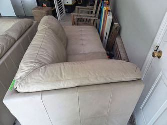 L shaped section leather off white