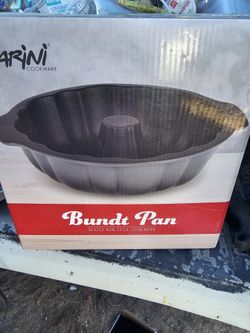 Bundt Pan 