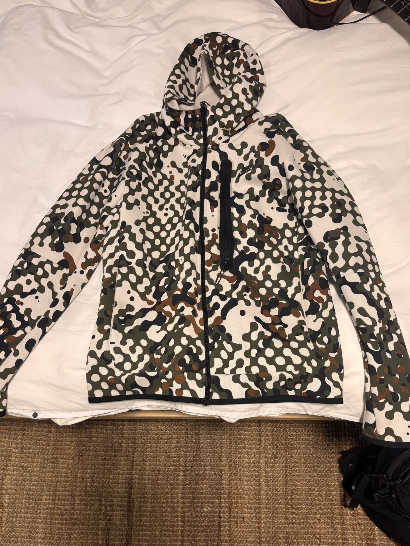 Nike Tech Fleece React Print 