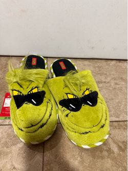 Mens Grinch slippers