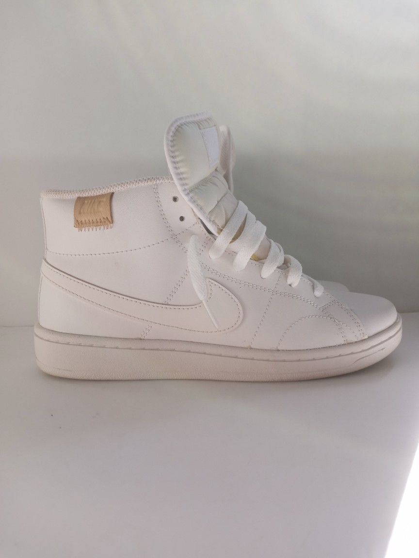 Nike Court Royale 2 Mid Triple White Women’s Size 9