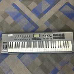 M-Audio Axiom keyboard