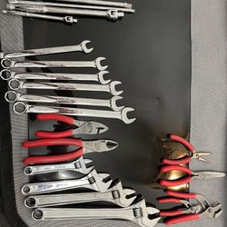 Snap On Tool Assortment 