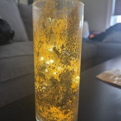 Gold Centerpieces / Table Decor