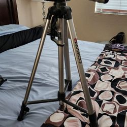 Ambico Tripod