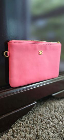 Pink Designer Zip Clutch Bag