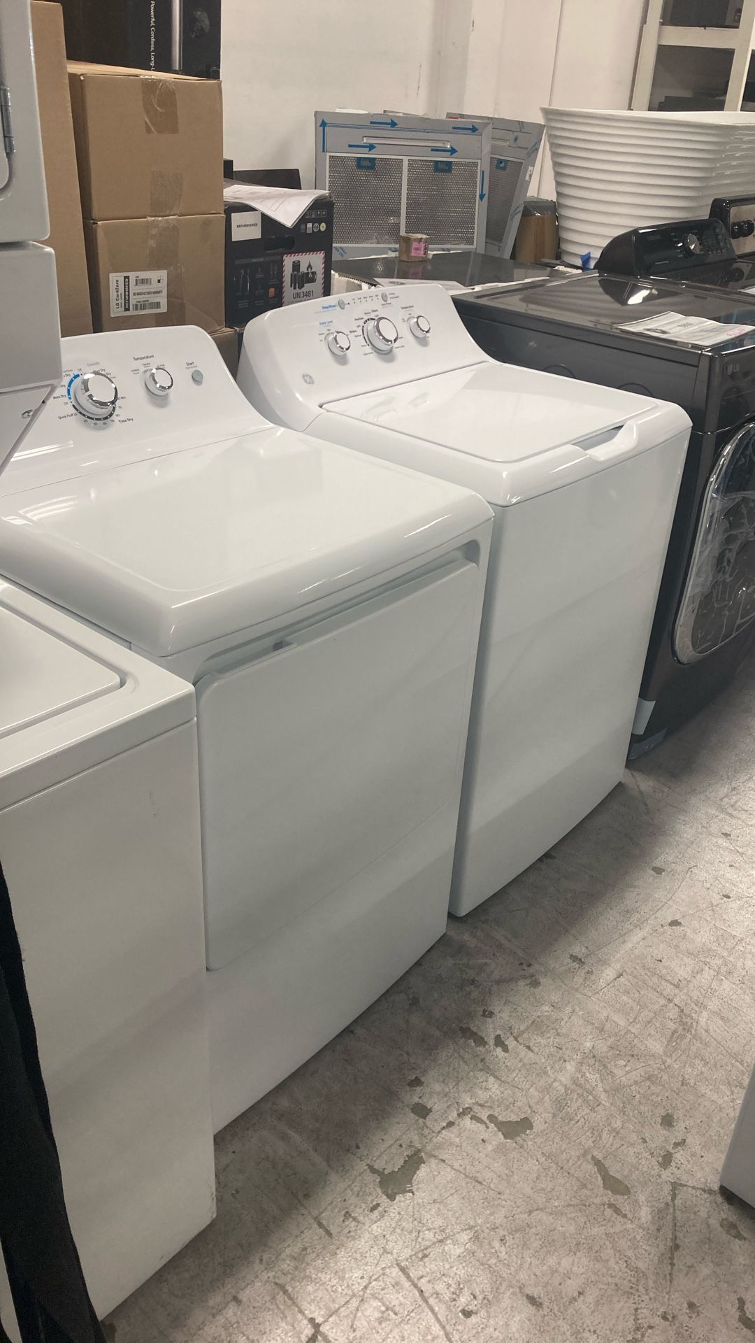 Washer And Dryer Set