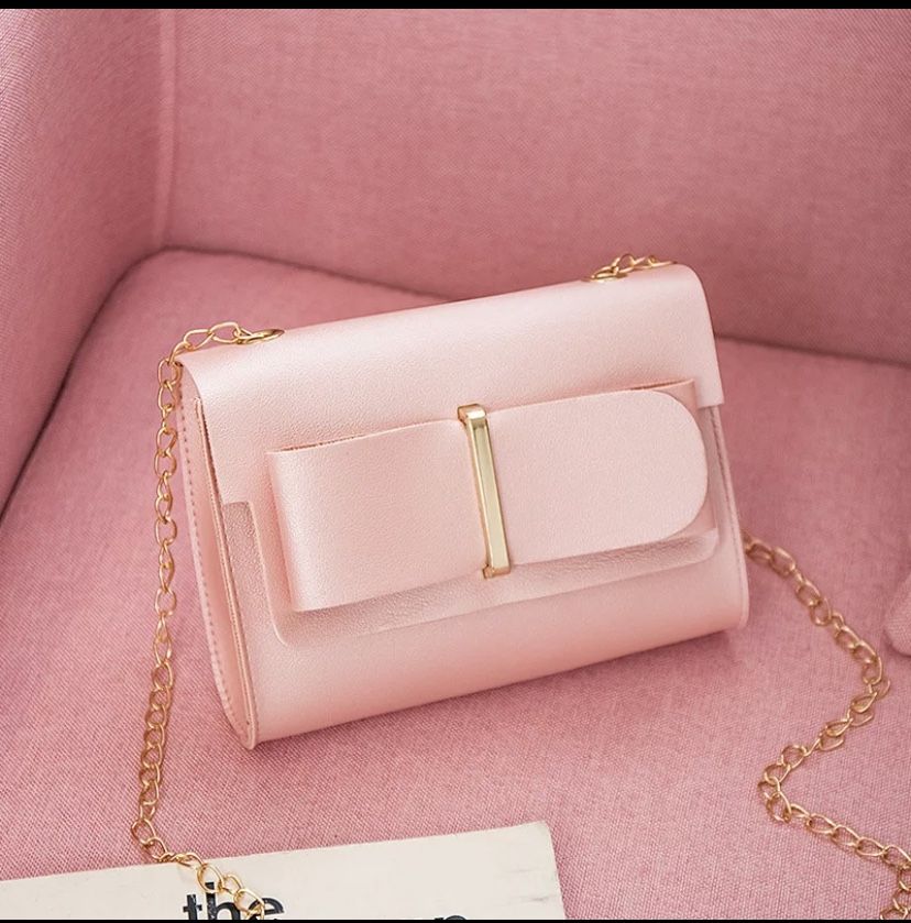 CrossBody Leather Purse