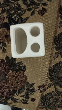 Toothbrush Holder