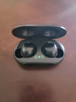 Samsung wireless earbuds
