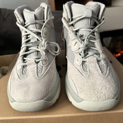 Yeezy Dsrt Boots Salt