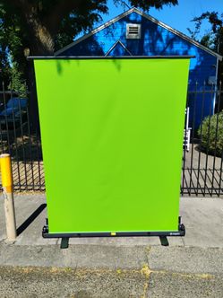 Green screen