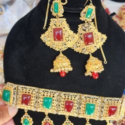 Indian pakistani jewllery 