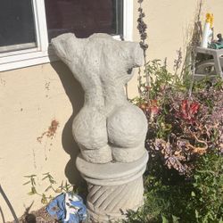 Naked Lady Statue