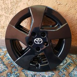 Hubcaps Black 15in Rims-Wheel Covers-Toyota Prius