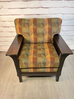 Bassett Mission Style Arm Chair