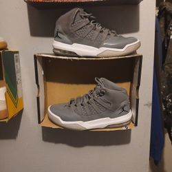 Jordan 11 Cool Gray