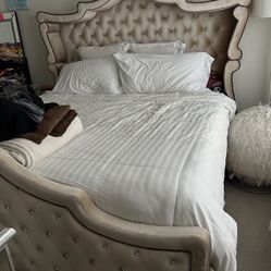 King Bedroom Set