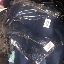 Clothing ; Size Small ( 1-3 )