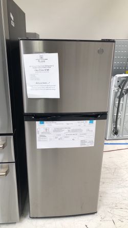 GE Top Freezer: Open Box — Keep $550 in Your Pocket vs MSRP