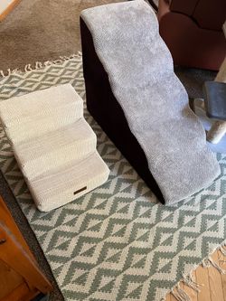 Dog step for bed
