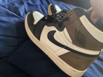 Jordan 1s mocha