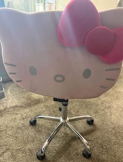 Hello kitty vanity chair