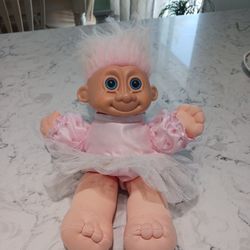 "Twinkles" Vintage Troll Doll