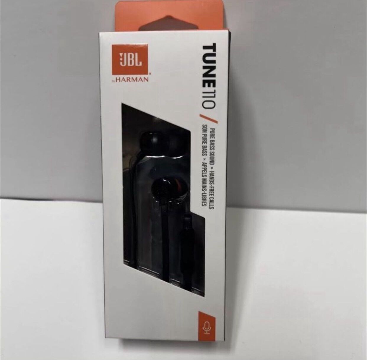 JBL TUNE 110 Harman In-Ear Wired Headphones with One-Button Remote - Black New earphones Wired headphones cords earbuds with BOX - T 110 JBL