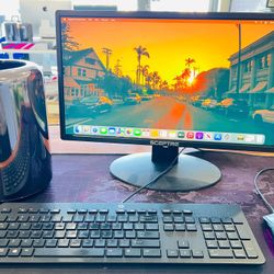 Apple Mac Pro TrashCan 🗑️ 3Ghz 8-Core Intel Xeon 64GB RAM 1TB SSD AMD D500 Graphics!!