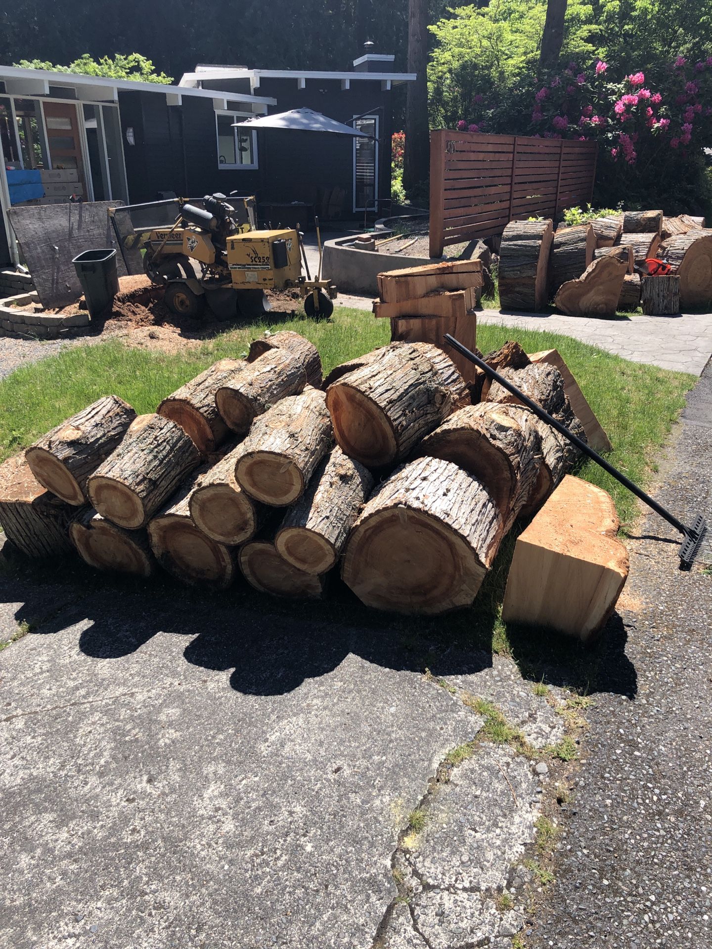 FREE Firewood! for Sale in Bothell, WA OfferUp