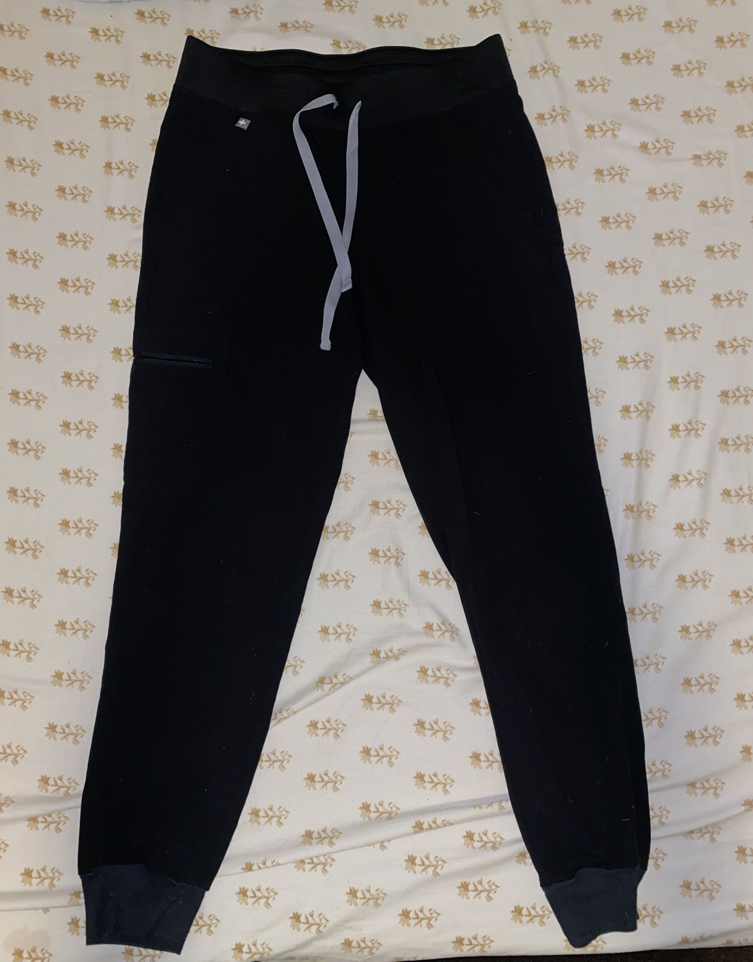 FIGS SCRUBS Top & Bottom